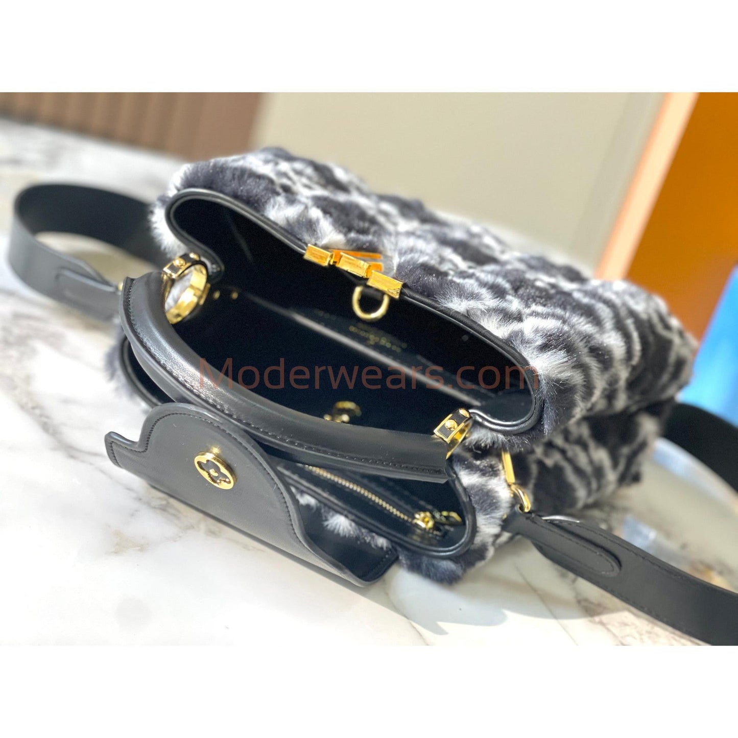 Chic & Stylish Bags