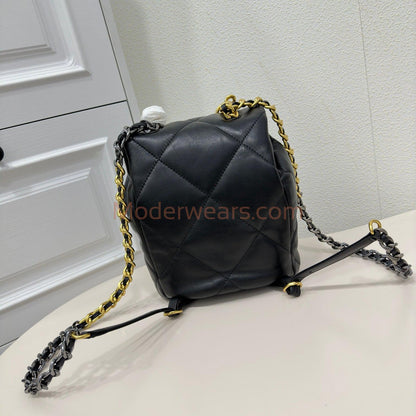 Chic & Stylish Bags