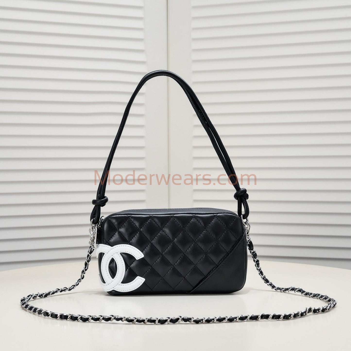 Chic & Stylish Bags