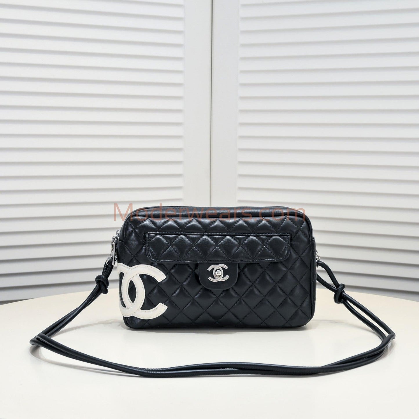 Chic & Stylish Bags