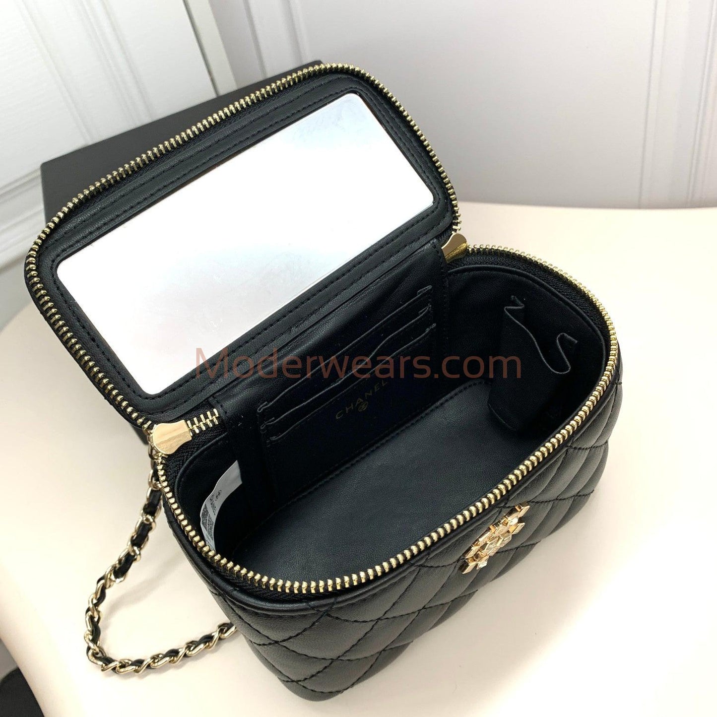 Chic & Stylish Bags