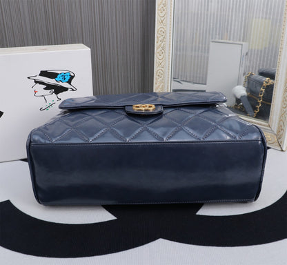 Chic & Stylish Bags