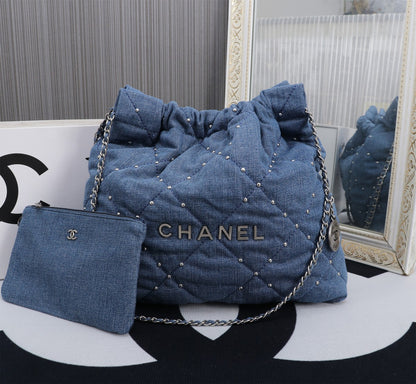Chic & Stylish Bags