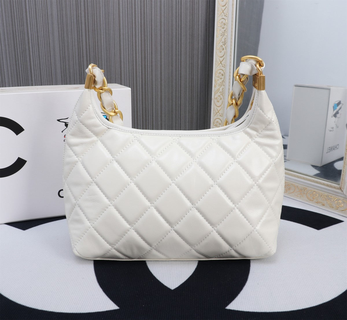 Chic & Stylish Bags