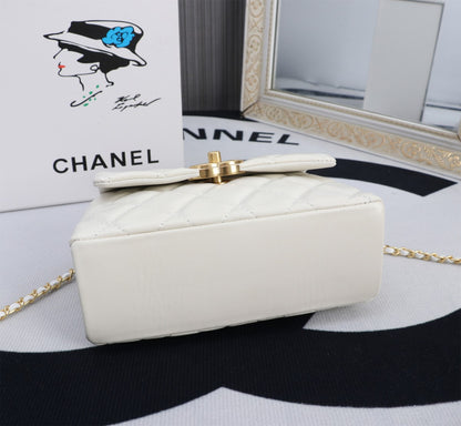 Chic & Stylish Bags