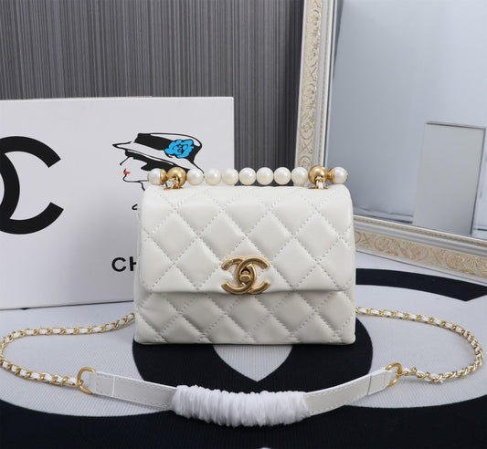 Chic & Stylish Bags