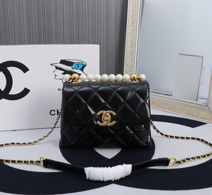 Chic & Stylish Bags