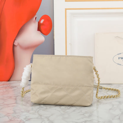 Chic & Stylish Bags