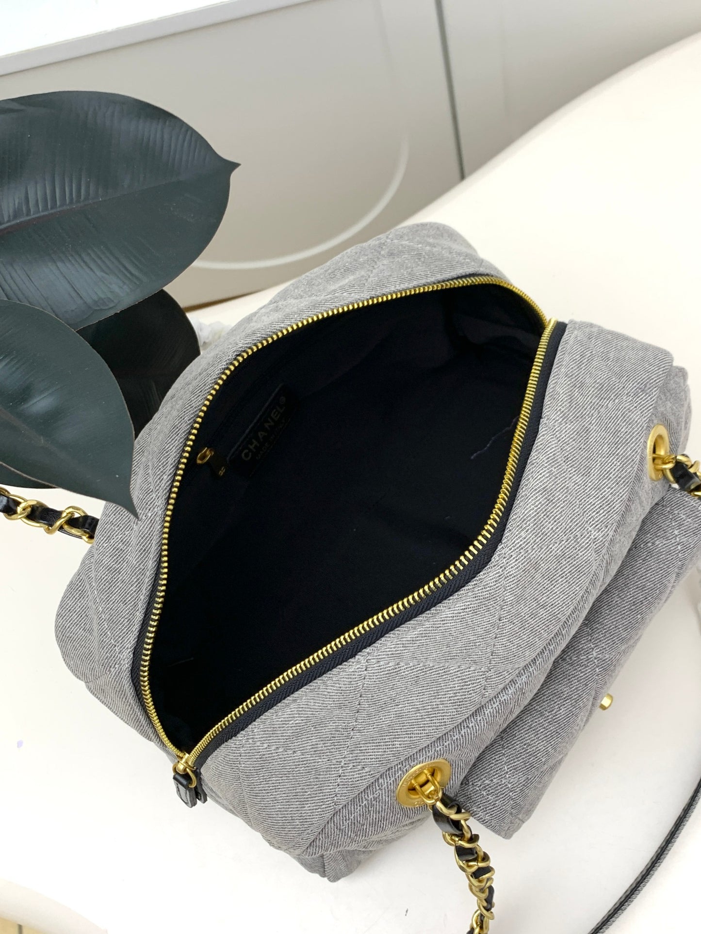 Chic & Stylish Bags