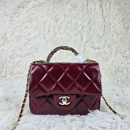 Chic & Stylish Bags