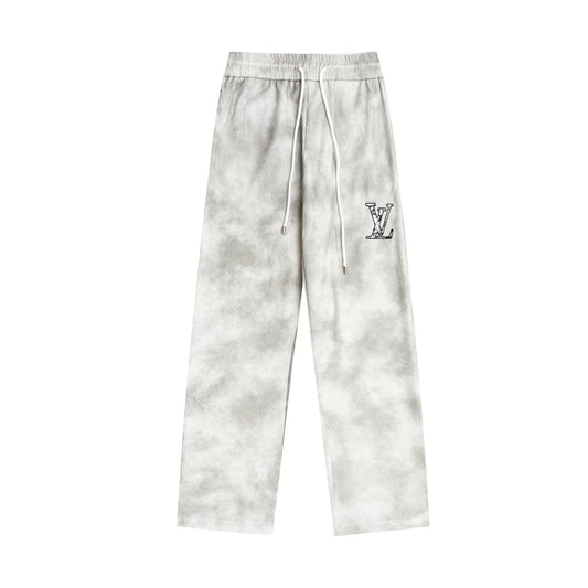 MINIMALIST STREET STYLE