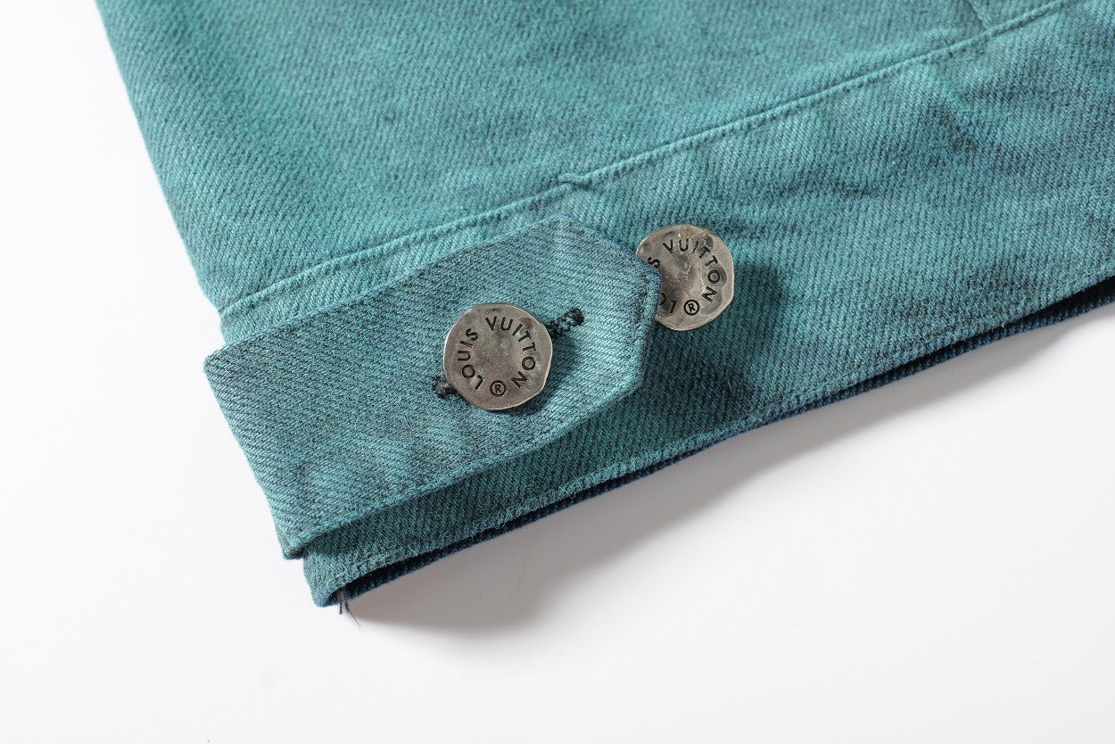 MINIMALIST STREET STYLE