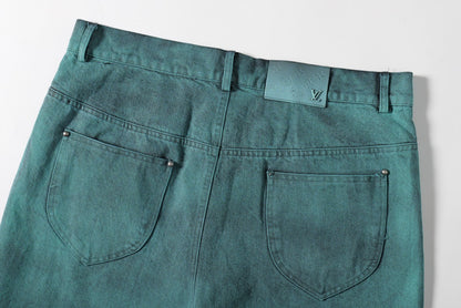 MINIMALIST STREET STYLE