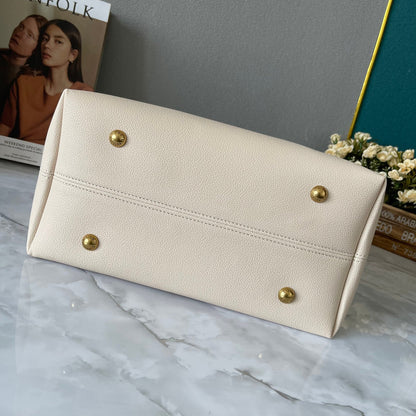 Chic & Stylish Bags