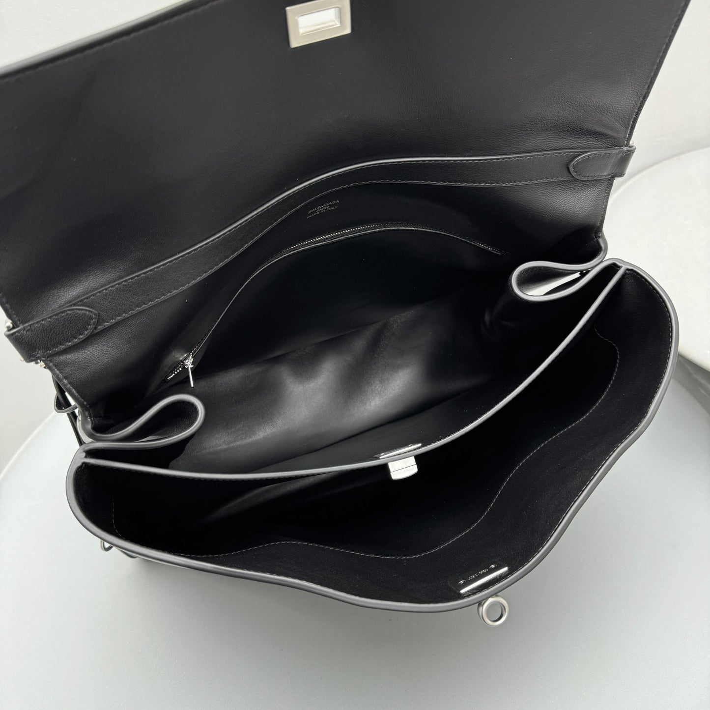 Chic & Stylish Bags