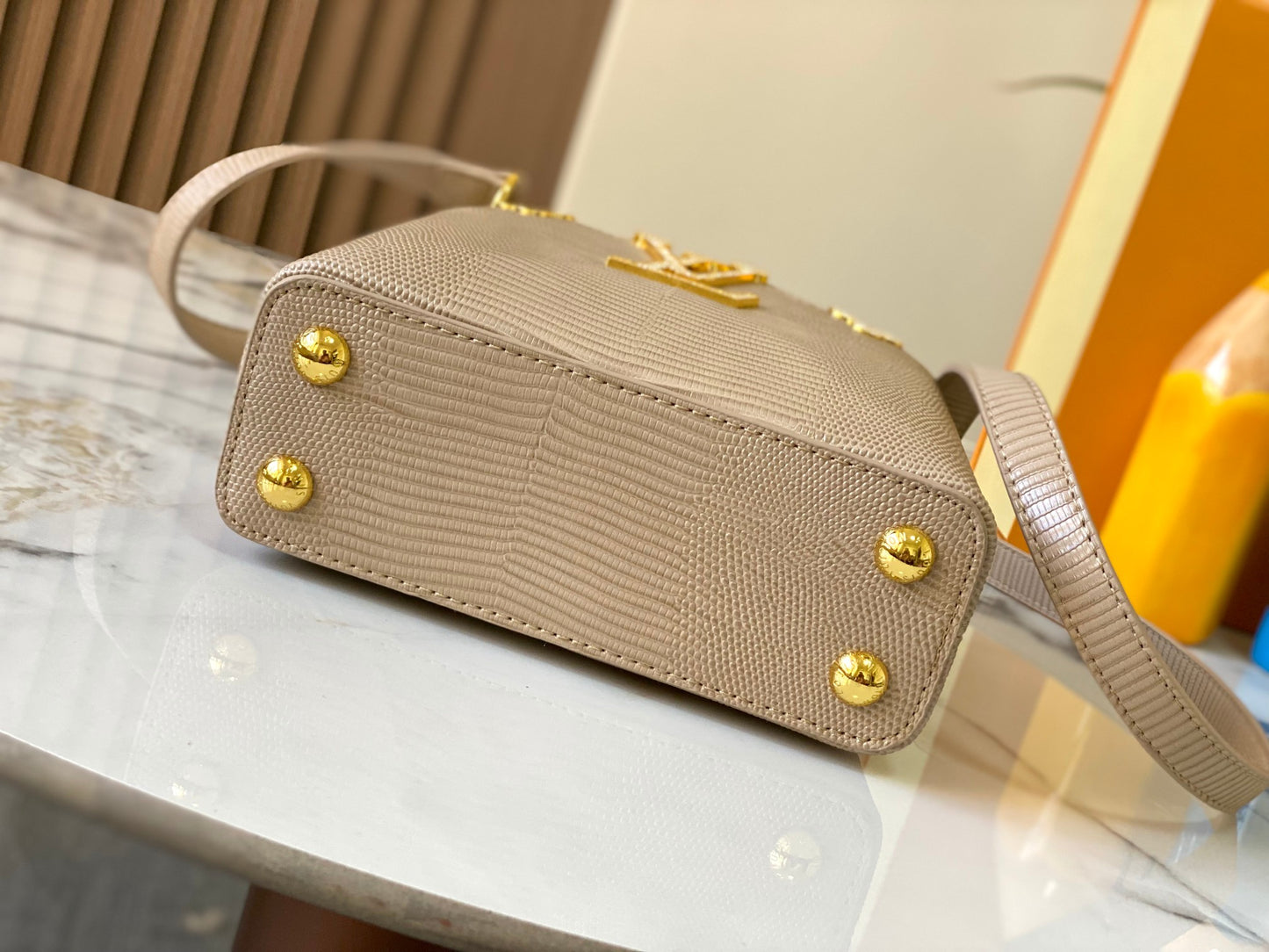 Chic & Stylish Bags