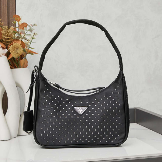Chic & Stylish Bags