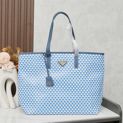 Chic & Stylish Bags