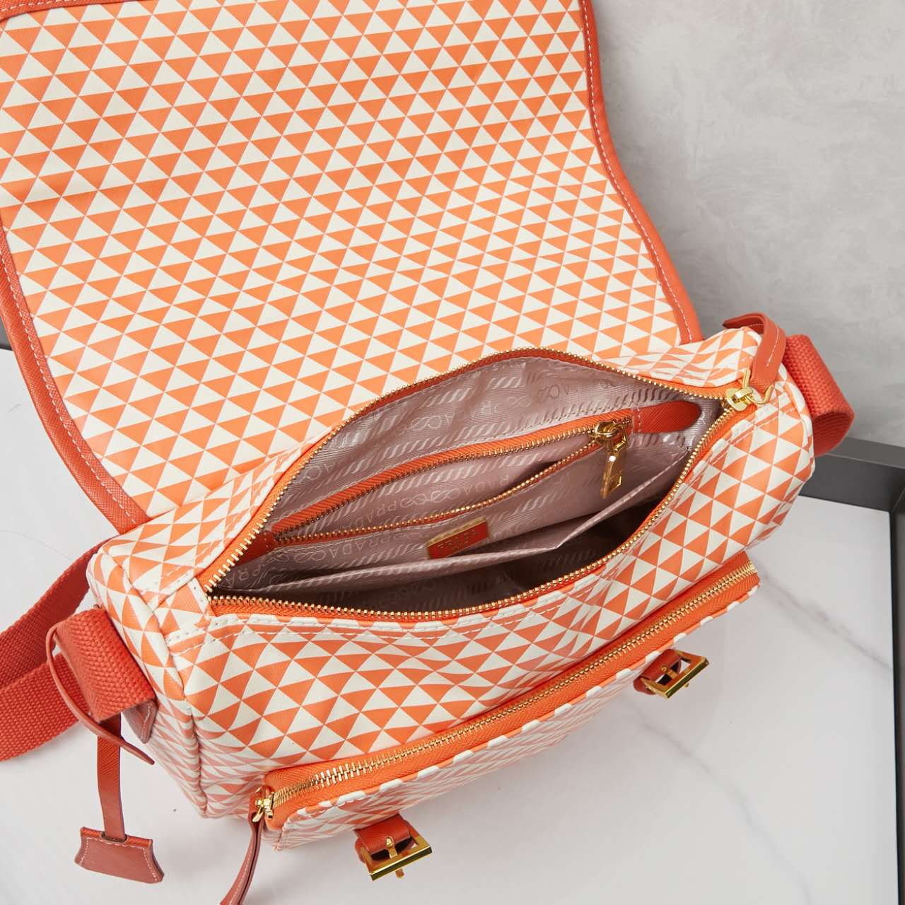 Chic & Stylish Bags