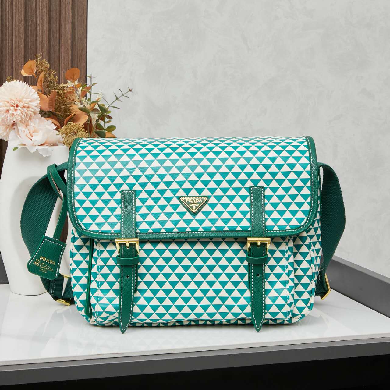 Chic & Stylish Bags