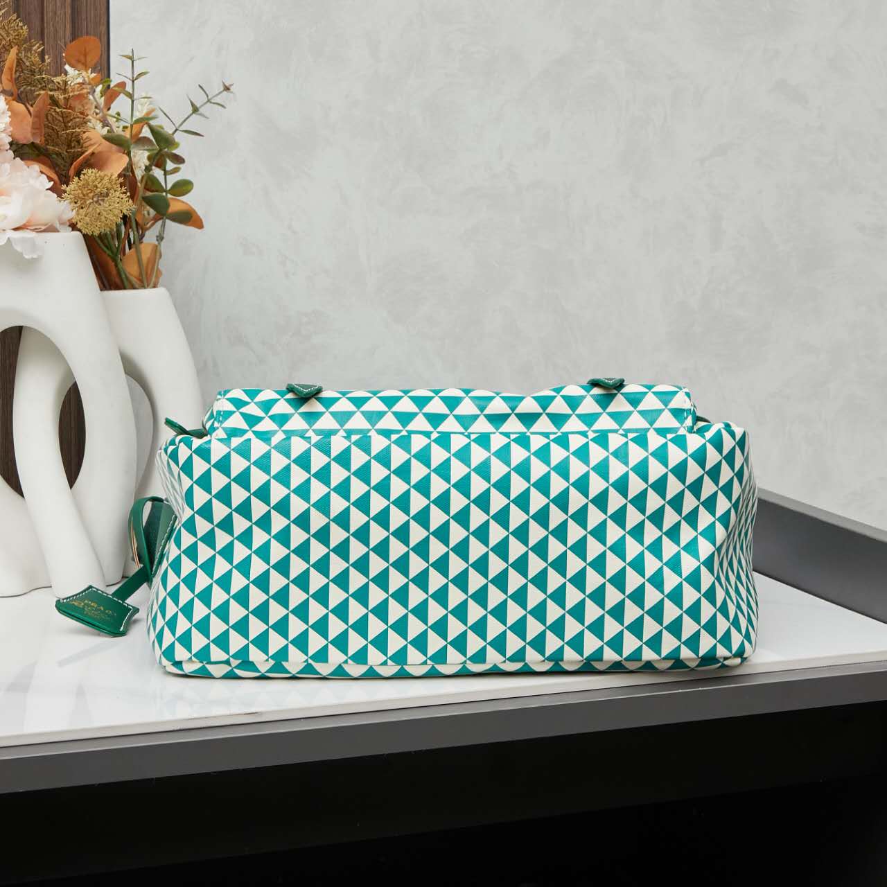 Chic & Stylish Bags