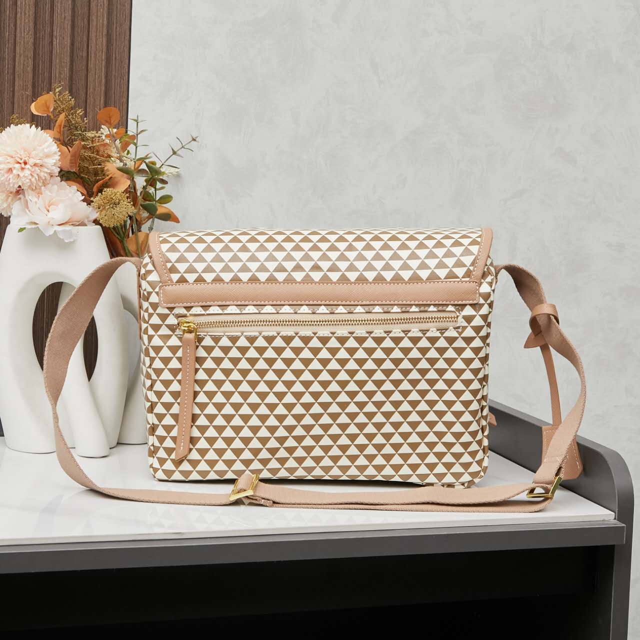 Chic & Stylish Bags
