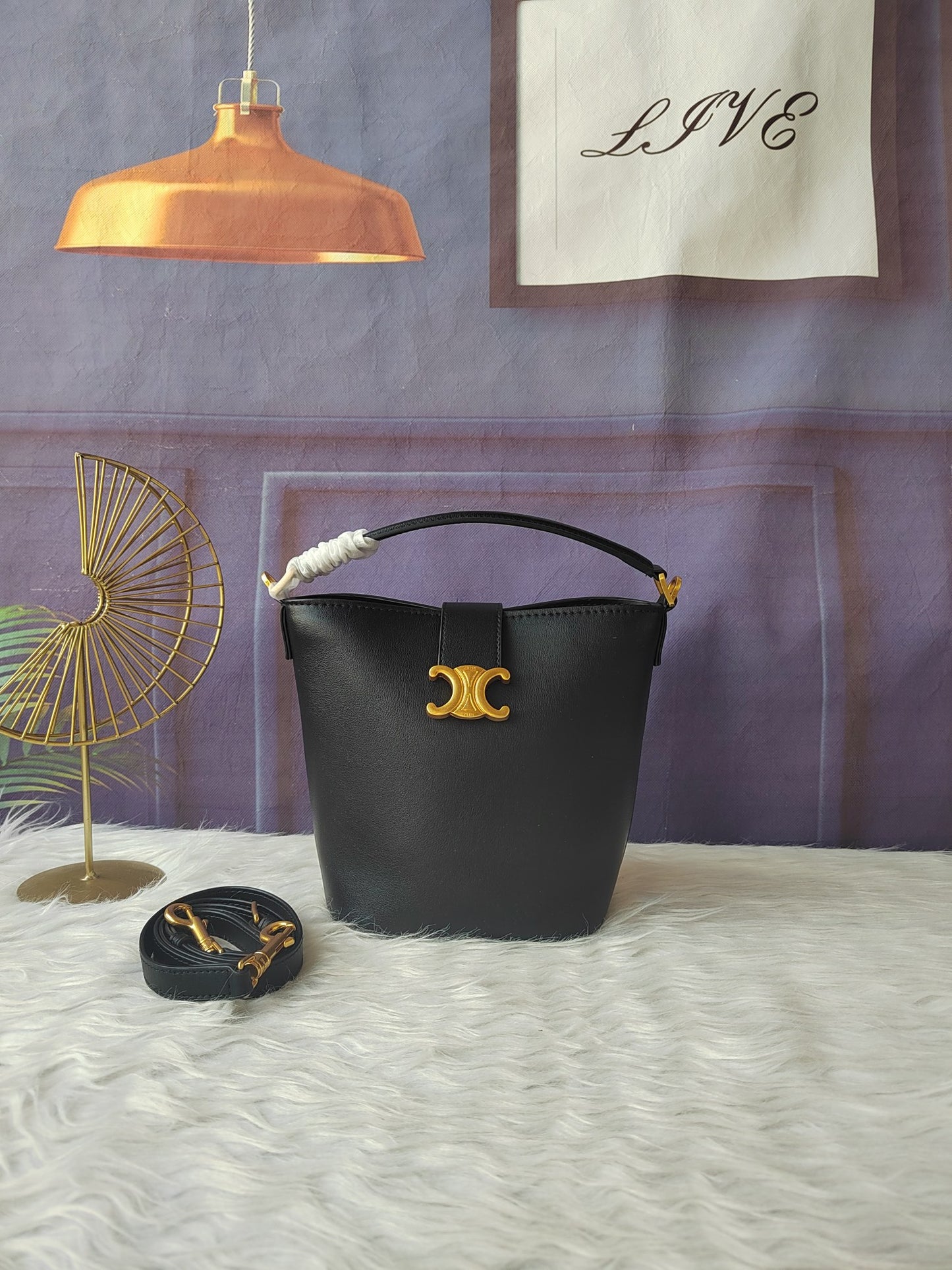 Chic & Stylish Bags