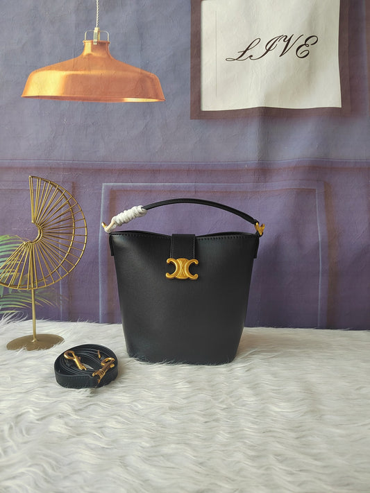 Chic & Stylish Bags