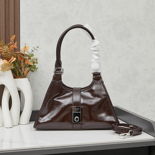 Chic & Stylish Bags