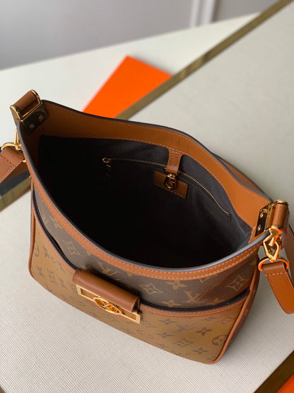 Chic & Stylish Bags