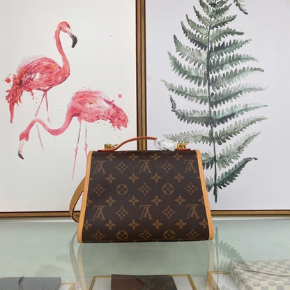 Chic & Stylish Bags