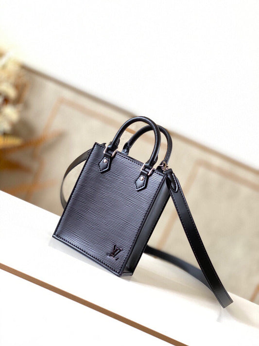 Chic & Stylish Bags