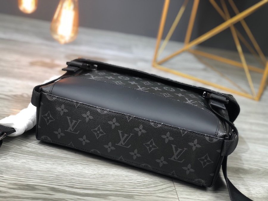 Chic & Stylish Bags