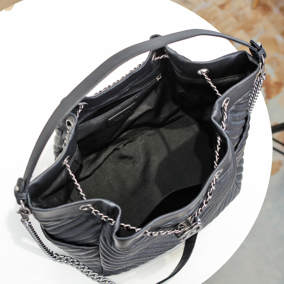 Chic & Stylish Bags