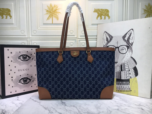 Chic & Stylish Bags