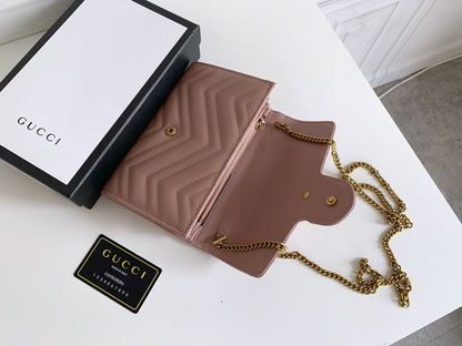 Chic & Stylish Bags