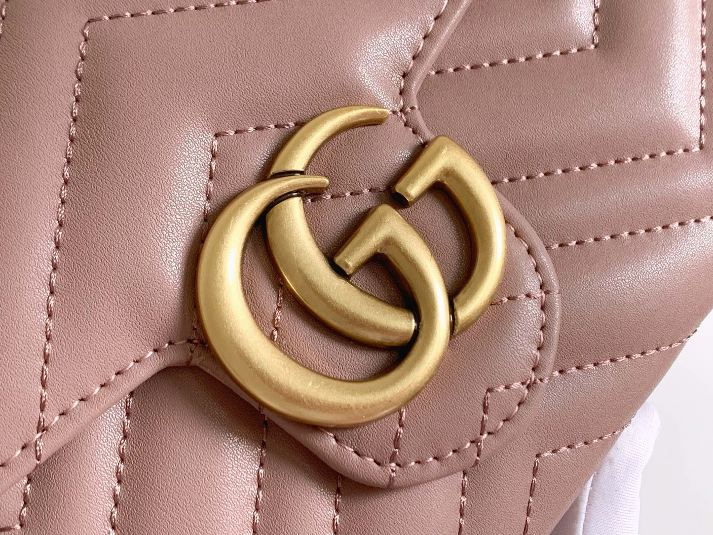 Chic & Stylish Bags