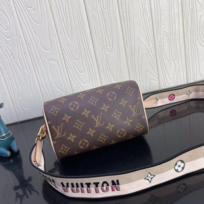 Chic & Stylish Bags