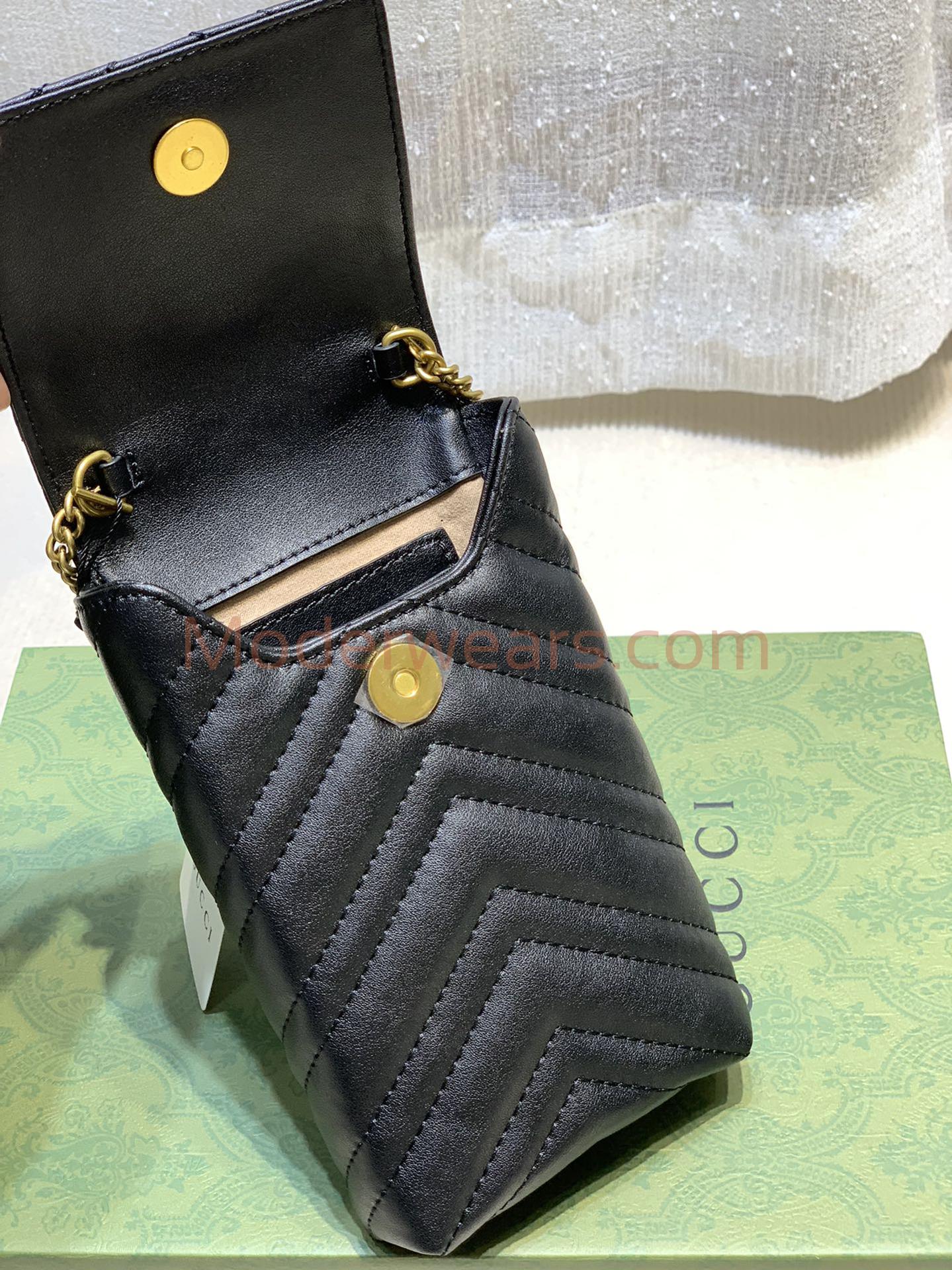 Chic & Stylish Bags
