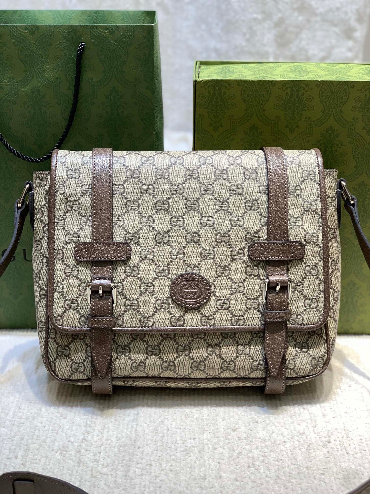 Chic & Stylish Bags