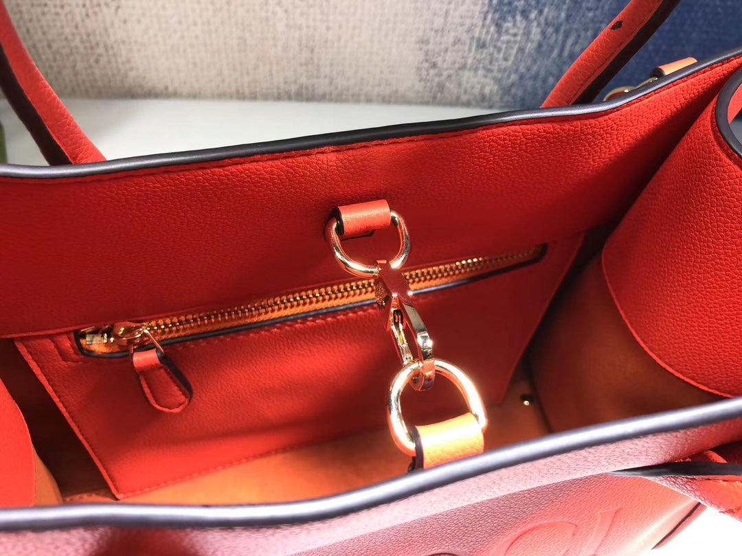 Chic & Stylish Bags