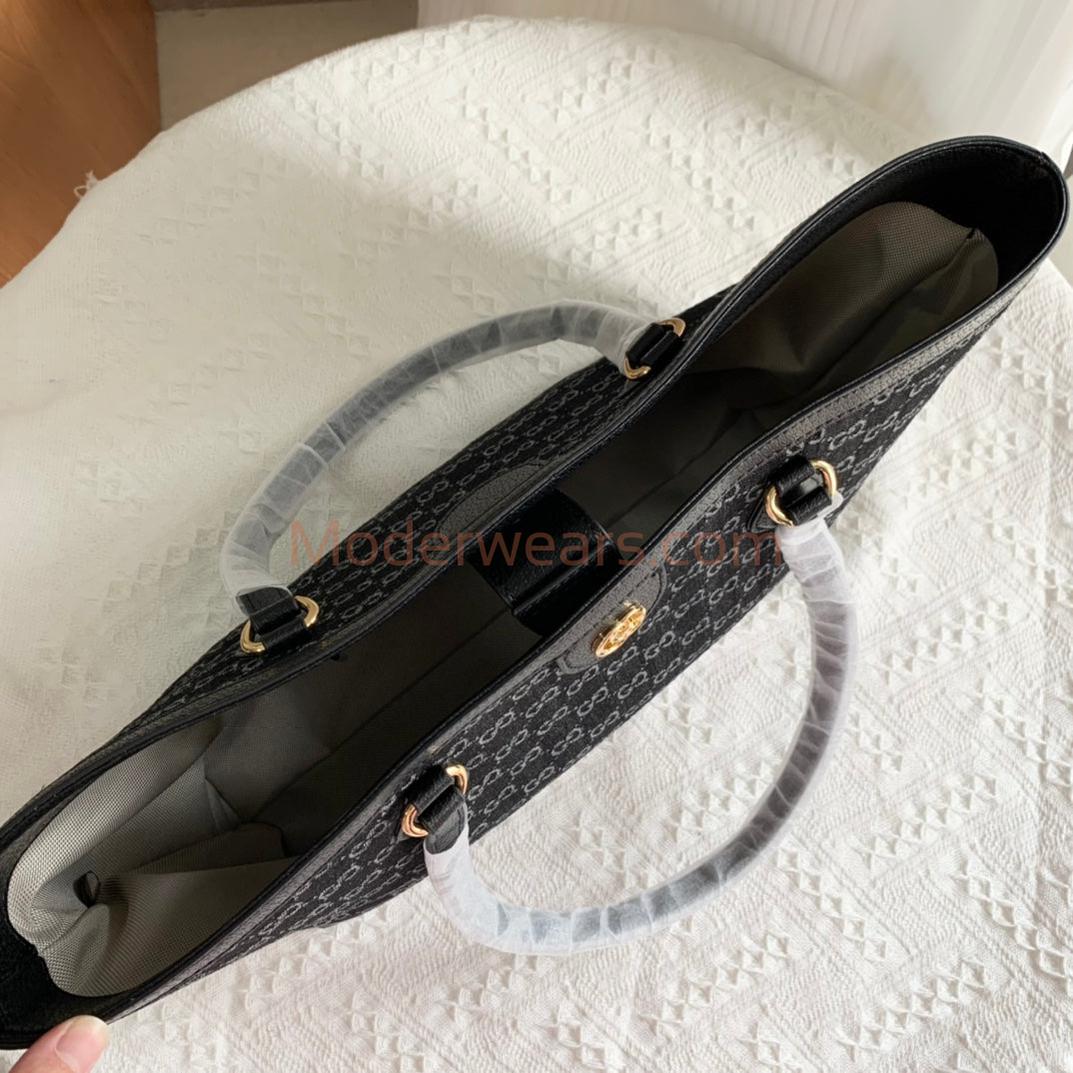 Chic & Stylish Bags