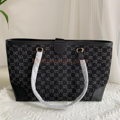 Chic & Stylish Bags