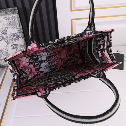 Chic & Stylish Bags