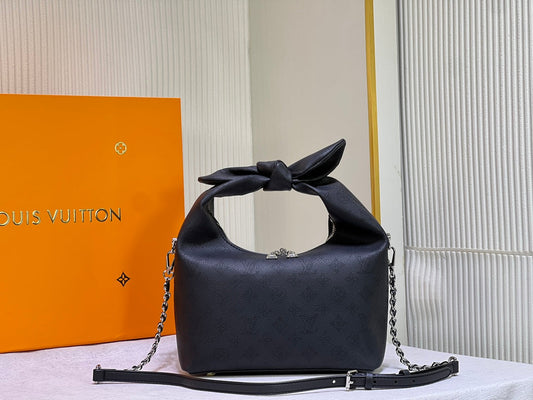 Chic & Stylish Bags