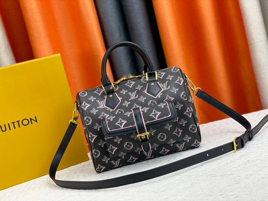 Chic & Stylish Bags