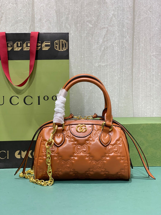 Chic & Stylish Bags