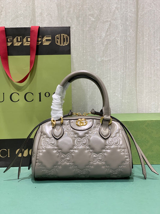Chic & Stylish Bags