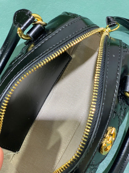 Chic & Stylish Bags