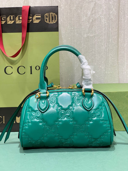 Chic & Stylish Bags